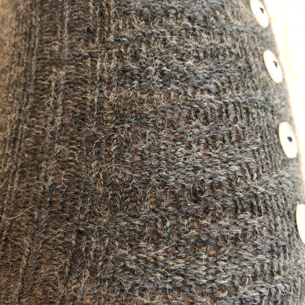 Grey Alpaca Leaves Thigh High Socks - Picture 11 of 11